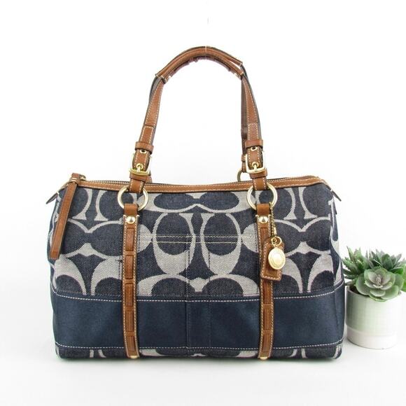 Authentic Coach Vintage Signature Denim Bag - Picture 1 of 9